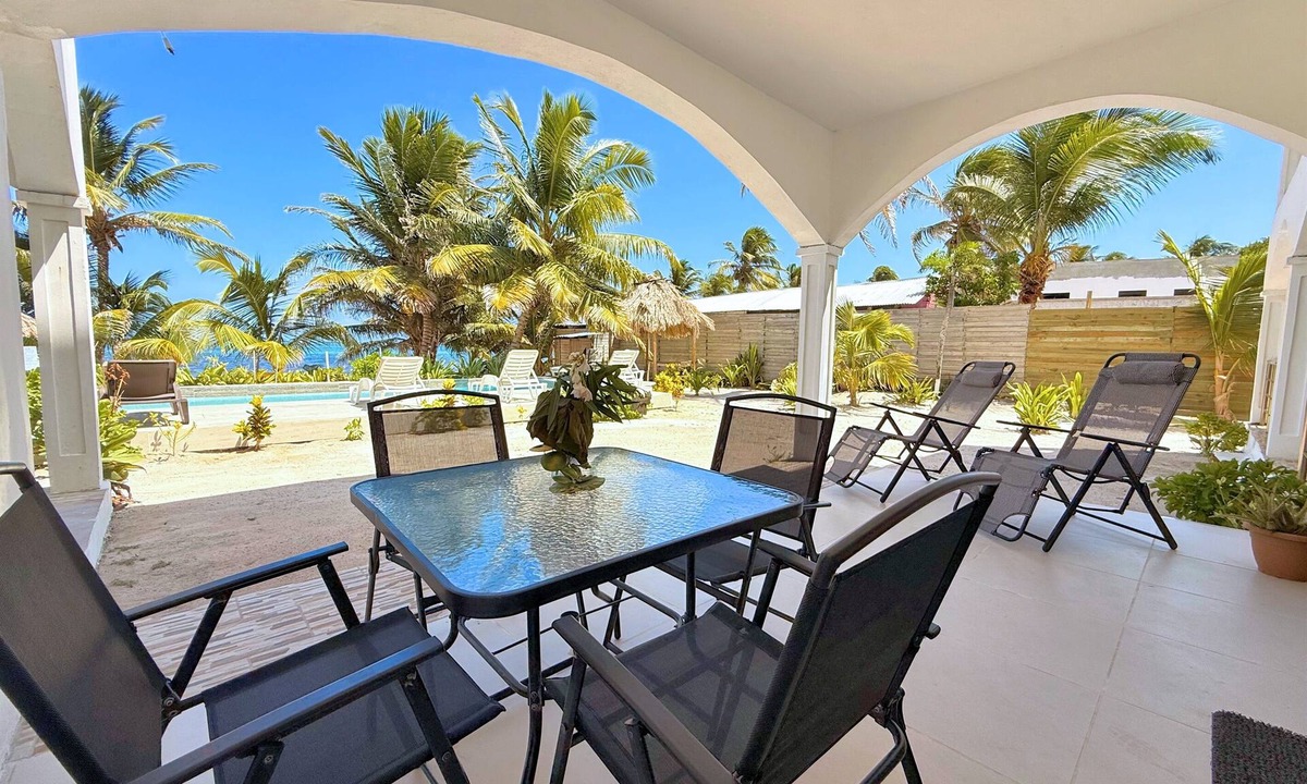 San Pedro Condo | 1BR Seashell Suite | Groundfloor@Blue Water Beach