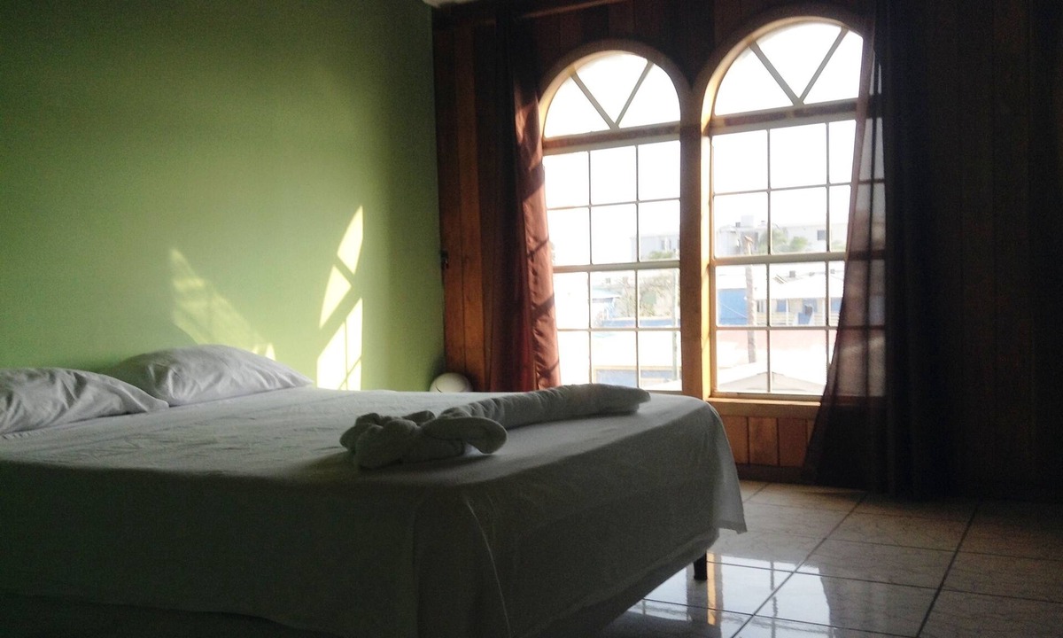 San Pedro House | Amelia Guest House