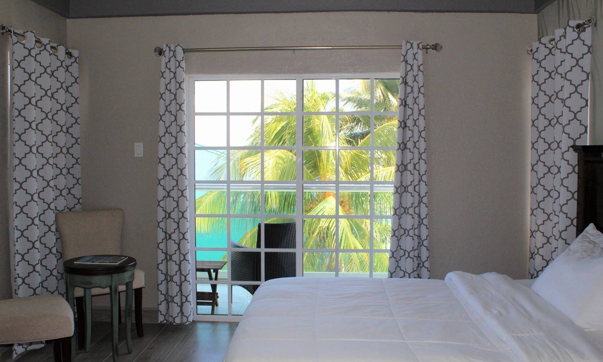 Caye Caulker Hotel | Barefoot Caye Caulker Hotel