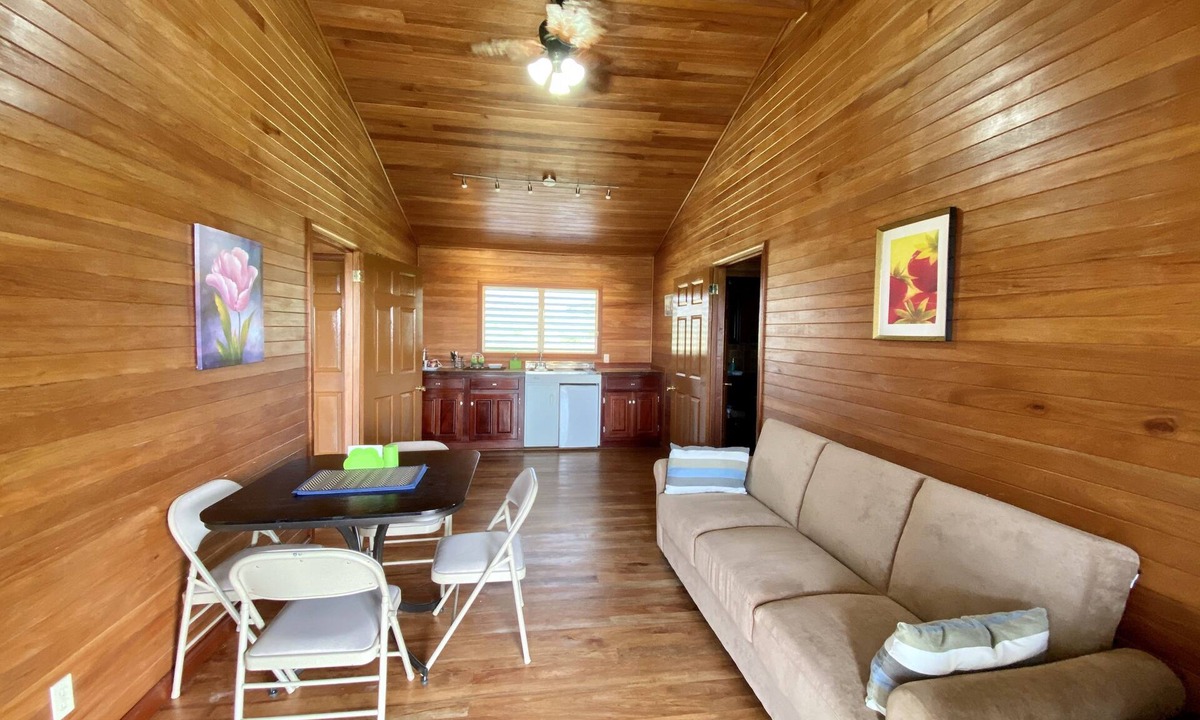 Armenia Hotel | Dream Valley Belize