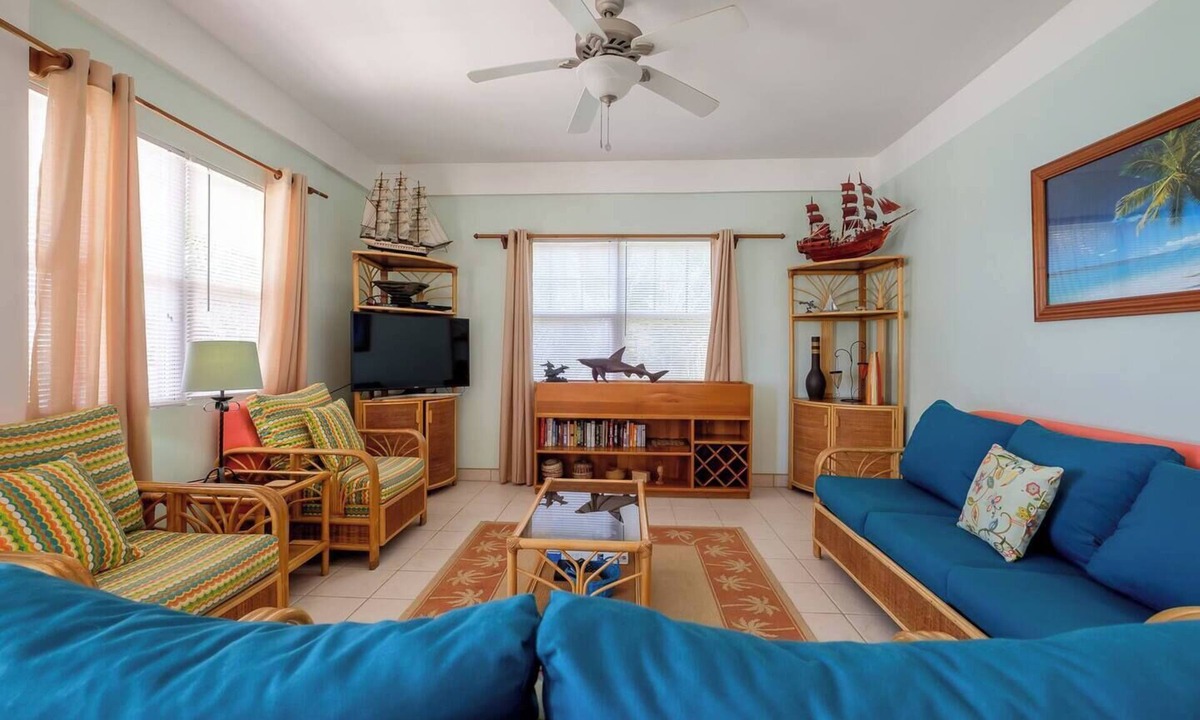 San Pedro Condo | Family friendly condo, large veranda amazing views