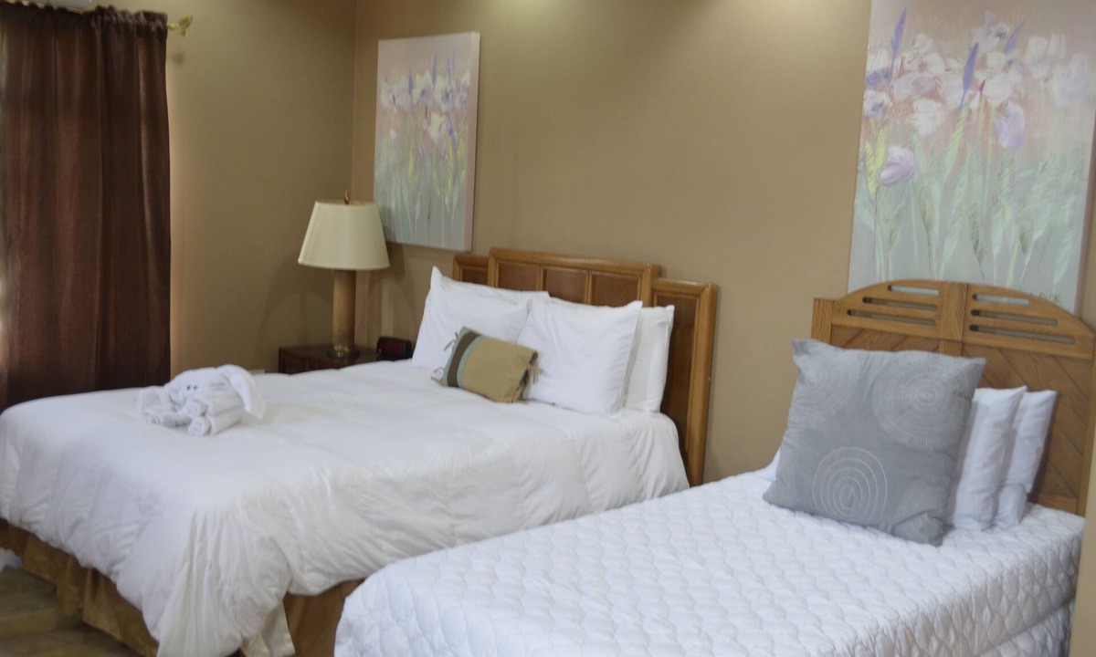 Armenia Bed & Breakfast | GM Suites Bed & Breakfast