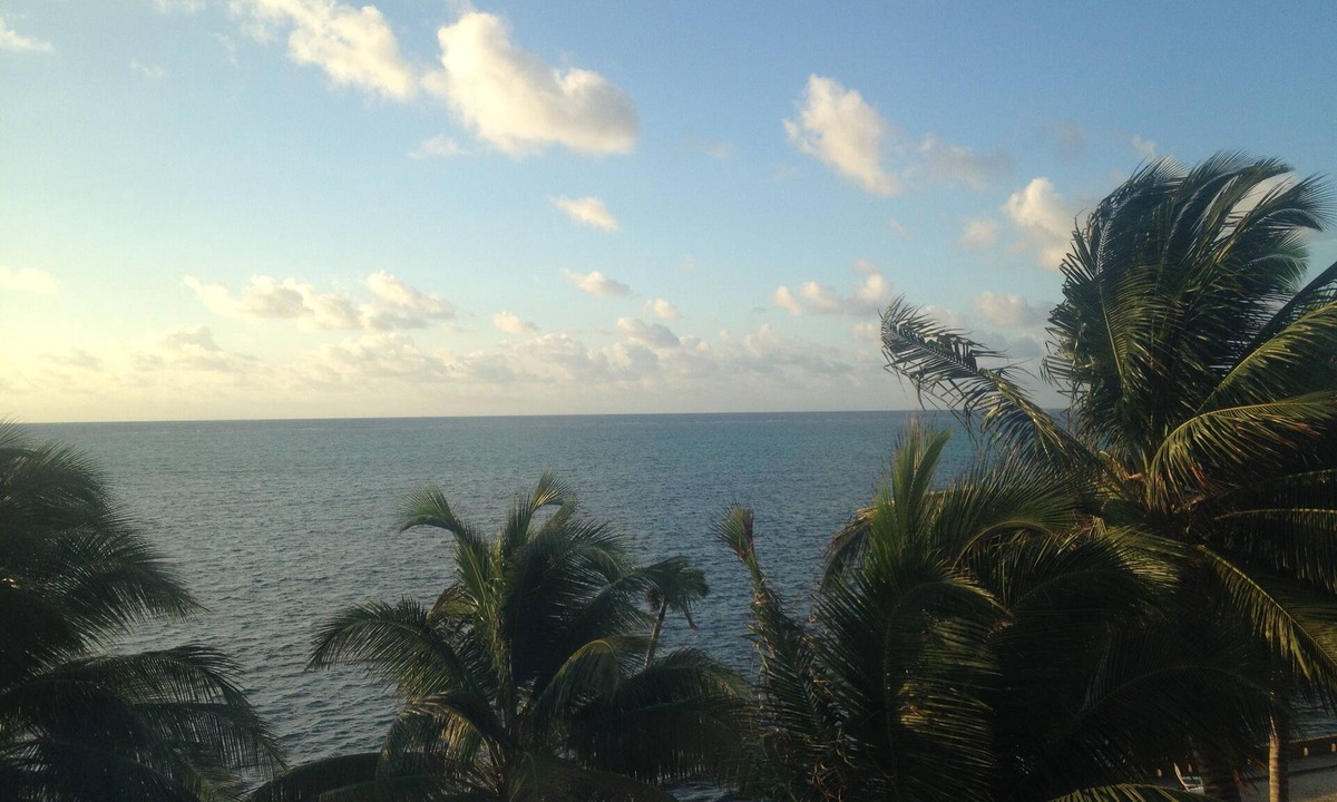 San Pedro Condo | Incredible Two Story Ocean Front Condo with private rooftop deck - Gold Standard