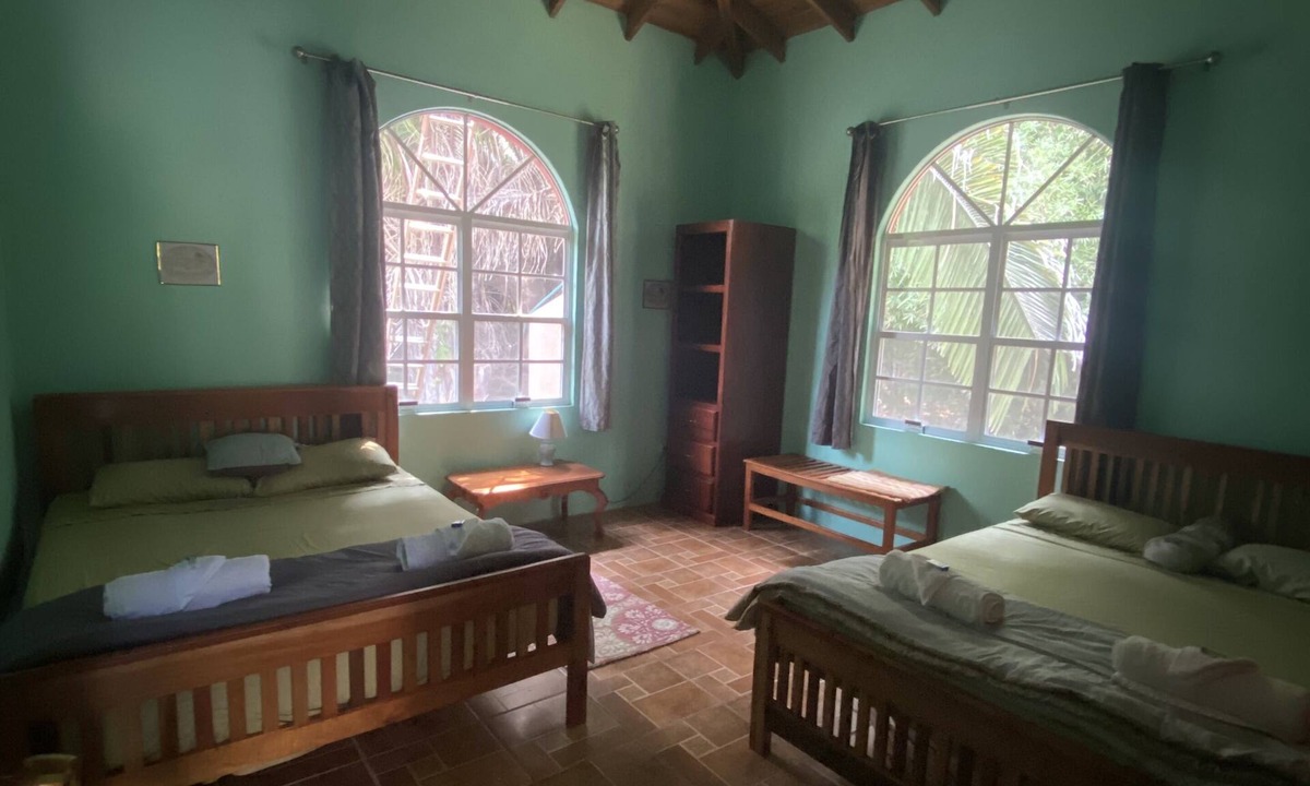 Negroman Cabin | Inn The Bush Jungle Lodge