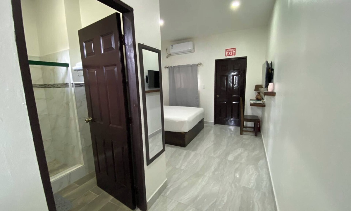 Hattieville Hotel | Joyce Garden Hotel