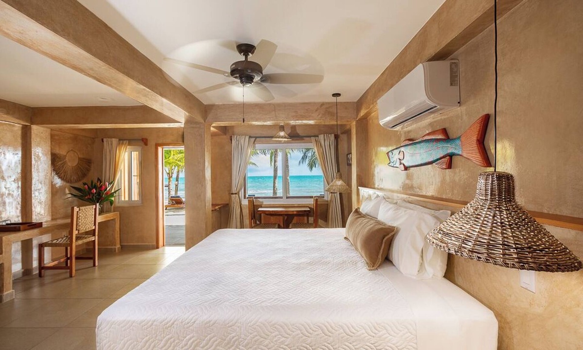 Placencia Hotel | Kalimera Beach Hotel