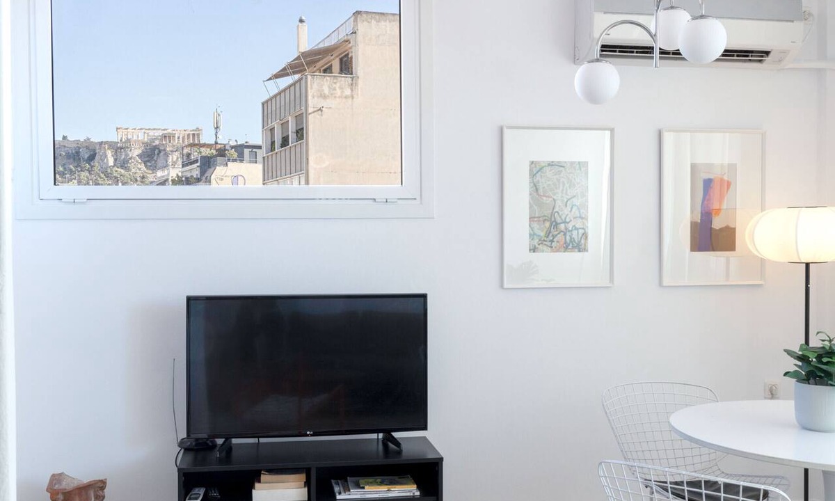 Monastiraki Apartment | Loft at historical center of Athens w/Acropolis View