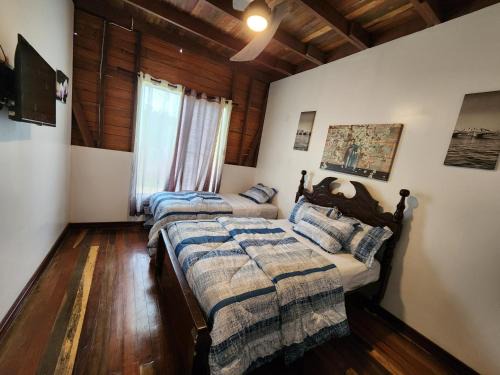 Belize City Hotel | Seaside Chateau Resort