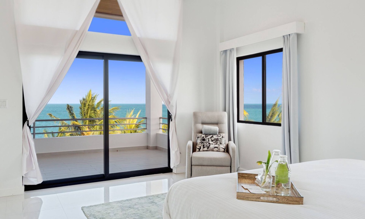 Placencia Hotel | The Ellysian Boutique Hotel