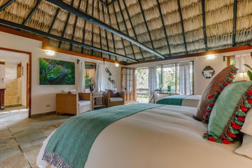 San Ignacio Resort | The Lodge at ChaaCreek