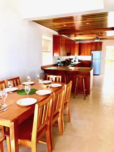 Caye Caulker House | VeLento Oceanfront Penthouse #3
