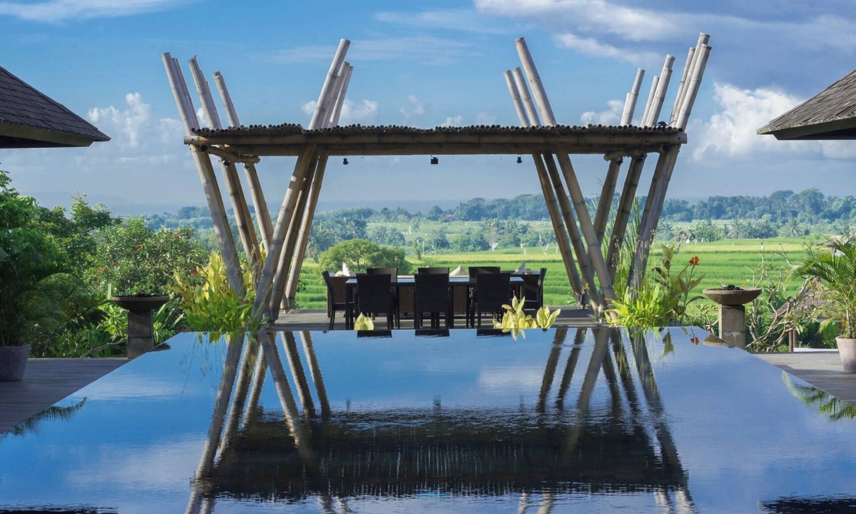 Munggu Villa | Villa Mandalay | Seseh 7BR Villa — Panoramic Pool & Chef