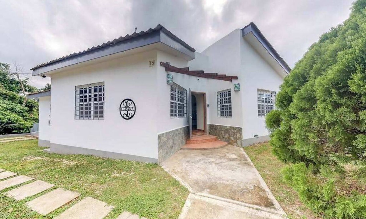 San Ignacio House | Welcoming home near town with private pool, jungle views, WiFi & partial AC