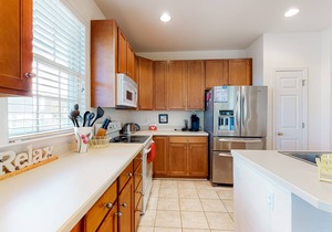Bear Trap Dunes townhouse w/balcony, free WiFi, gym, and private gas grill in Ocean View
