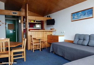 Ski-in/ski-out & foot of the slopes, 4th floor, view village, balcony, tv, 33m², Les Arcs in Les Arcs
