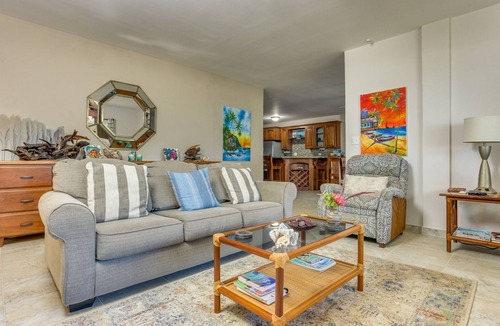 Placencia Villa | 2BR Beachfront Villa w/Pool, Sea View and Beach