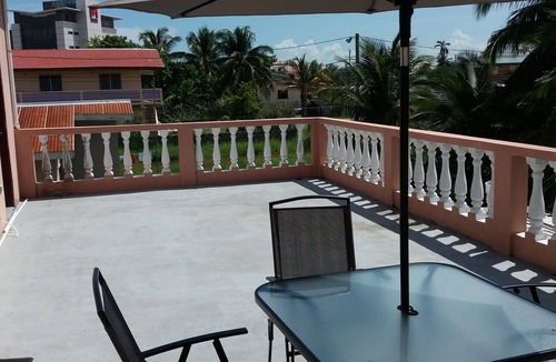Belize City House | 3 BEDROOM 2 BATHROOM SPACIOUS VACATION HOME