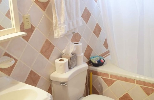 Plantation Condo | Beachfront Villa in Gated Placencia Resort!