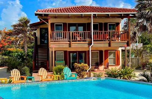 San Pedro House | Beachfront Villa, 4BD/4BA with Pier & Pool, Near Secret Beach, Sleeps Up to 8
