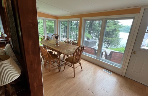 Wentworth Cottage | Beautiful lakefront cottage, 1 hour north of Montreal