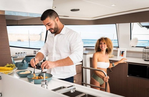 Placencia Boat Rental | Caribbean Bliss: Sun-soaked Sailing Adventure from Placencia, Belize