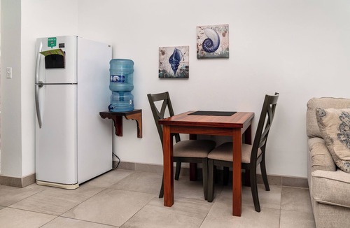 San Pedro Condo | Casa del Rai, Perfect location with Rooftop Pool!