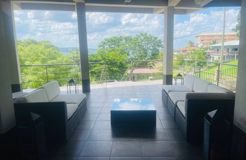 San Ignacio House | Casa Ellysian