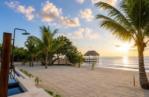 Caribbean Way House | Casa Jardín – Garden Suite Villa