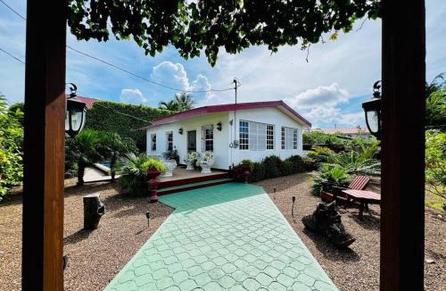 Belize City House | CentralCity "Haven" Private Home & Pool