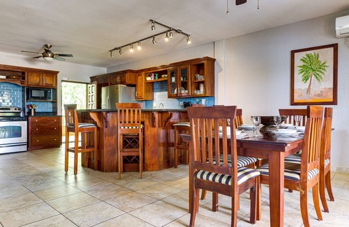 Placencia Villa | Charming 2BR Villa on the Beach w/Pool, 2nd Floor