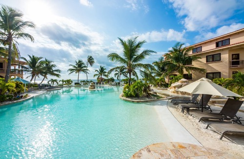 San Pedro Hotel | Coco Beach Resort
