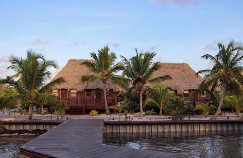 Caye Caulker Hotel | El Ben Cabañas