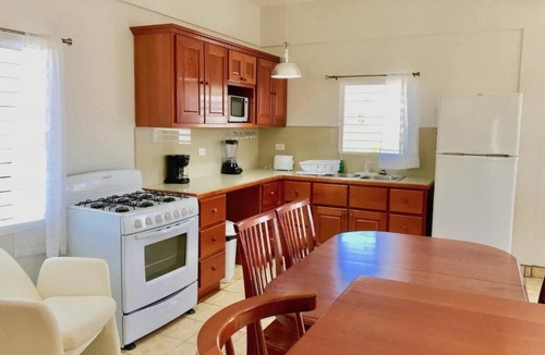 Caye Caulker Apartment | "Elevate Your Stay: Experience Luxury and Comfort at Tower Apartment!"