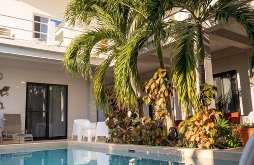 Caye Caulker Apartment | "Elevate Your Stay: Experience Luxury and Comfort at Tower Apartment!"