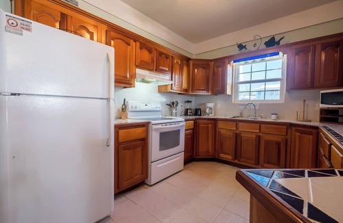 San Pedro Condo | Family friendly condo, large veranda amazing views