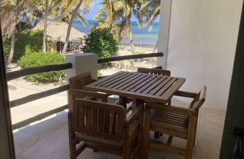 San Pedro Villa | Fly Fishing Lodge North Ambergris Caye up to 6 people Tarpon, Bonefish, Permit