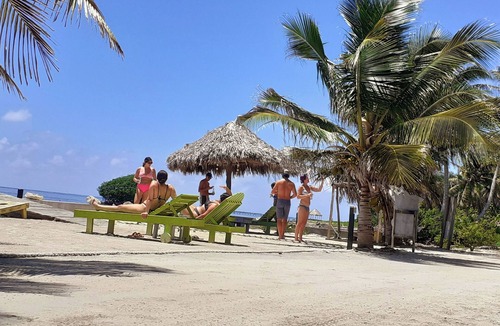 San Pedro Villa | Fly Fishing Lodge North Ambergris Caye up to 4 people Tarpon, Bonefish, Permit
