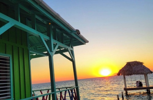 Placencia House | Green Parrotfish Overwater Cabana with Sunset Views Belize