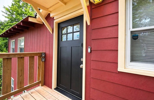Port Jervis Apartment | Hudson Valley Escape | Walk to Downtown & Hiking