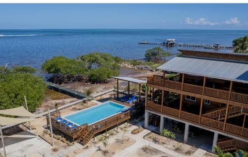 Caye Caulker House | Infinite Sea - Lower Unit 3 bed 2 bath Caye Caulker