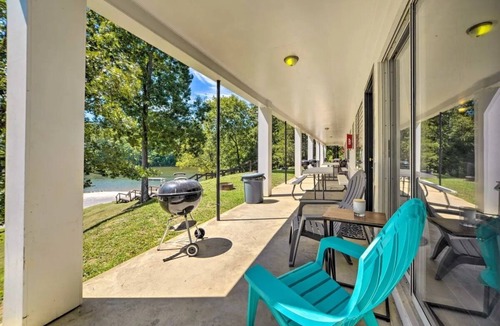 Almo Condo | Kentucky Lake Condo #21: Jet Ski Rentals On-Site