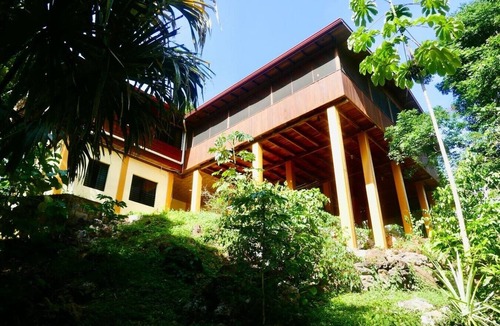 San Antonio House | Kliffstone Jungle House One of the LARGEST 78 Acres Private Vacation Estate