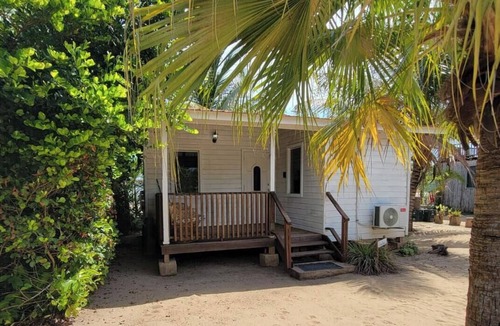 Hopkins Apartment | Lemon Grass Cabana - A superb 1-bedroom studio with AC in charming Hopkins