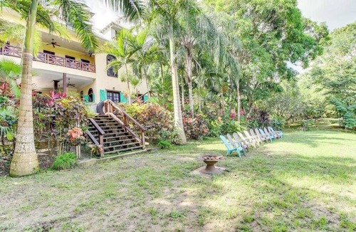 Bullet Tree Falls Apartment | Lovely Suite with Riverfront Location, Pool, WiFi & AC