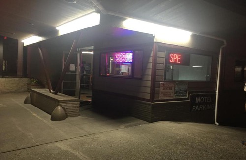 Everett Hotel | Motel express