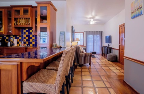 San Pedro Condo | NEW LISTING - Ground Floor - One Bedroom, Ocean View Condo at The Landings