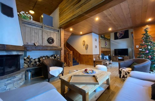 Les Brevieres Ski Chalet | NEW Off-Piste Chalet - Sauna and Jacuzzi