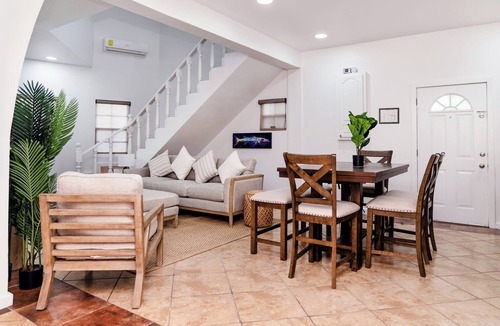San Pedro Villa | Newly Updated 5BR Villa | Private Pool + Rooftop Deck