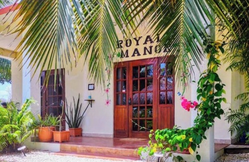 Corozal Cottage | Ocean Views, Pool, Fishing, King & Queen Beds, Kitchen, BBQ, BTB Approved, Quiet