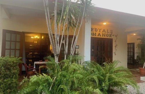 Corozal Cottage | Ocean Views, Pool, Fishing, King & Queen Beds, Kitchen, BBQ, BTB Approved, Quiet